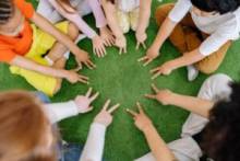 Notre zone d'activité pour ce service Offrir une journée de plaisir à vos enfants dans une aire de jeux sécurisée et adaptée pour leur amusement